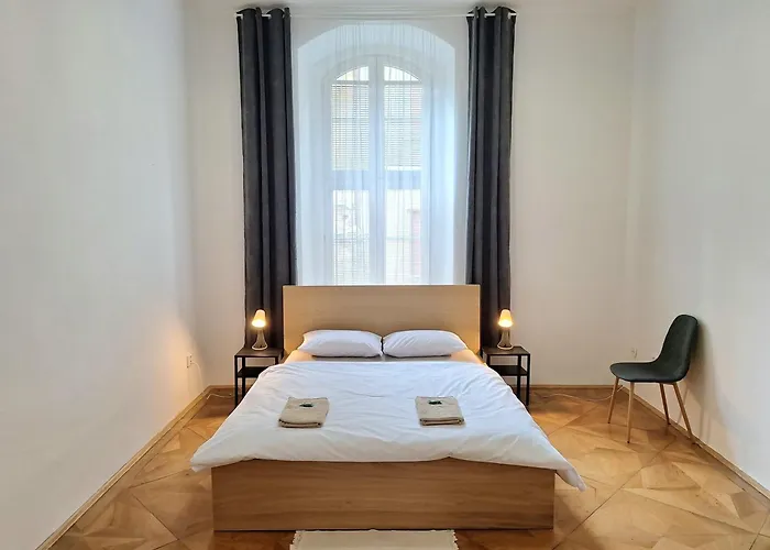Apartment Paula - Old Town